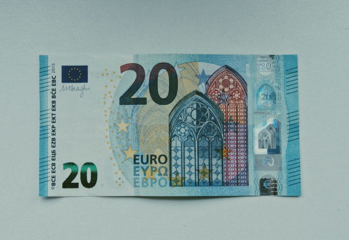 refinansuoti-paskola_versli-mama