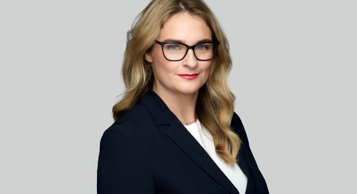 Karolina-Laura-Briliute_sutarties-nutraukimas_versli-mama